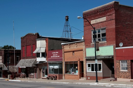 W Elm Street, Eldon, Iowa